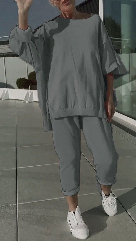 Loungewear Set | Effortless Comfort | Perfect for Relaxing at Home | Soft and Cozy Fabric