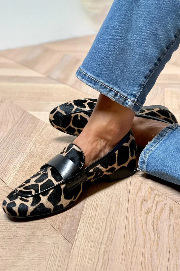 Animal Print Loafers | Elegant Design | Comfortable Fit | Versatile Fashion Footwear