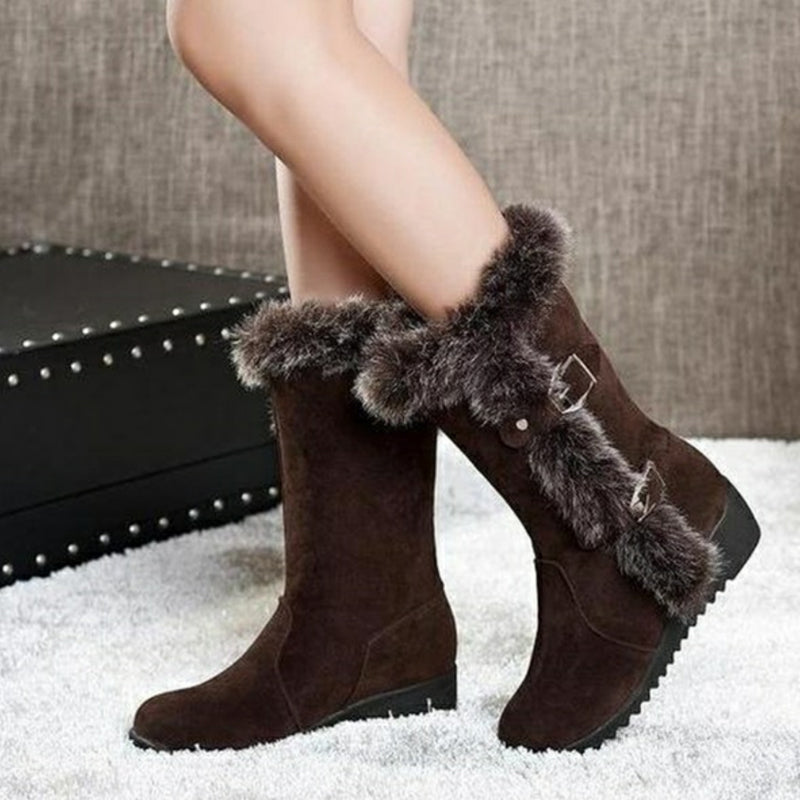 Women's mid-calf plush-lined slip-on snow boots