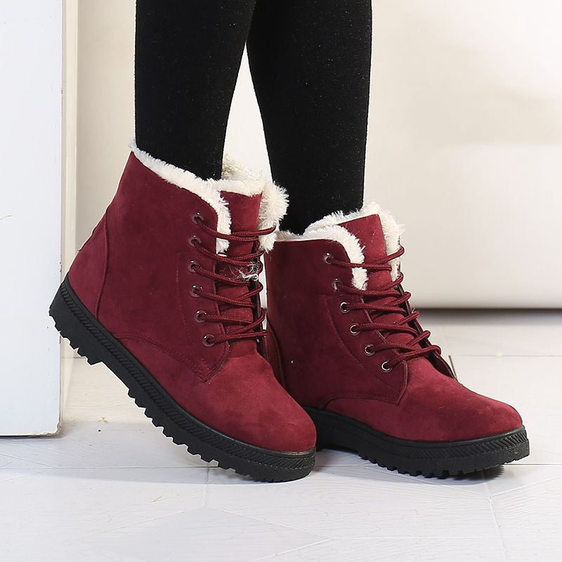 Women's winter snow boots with plush lining and front tie