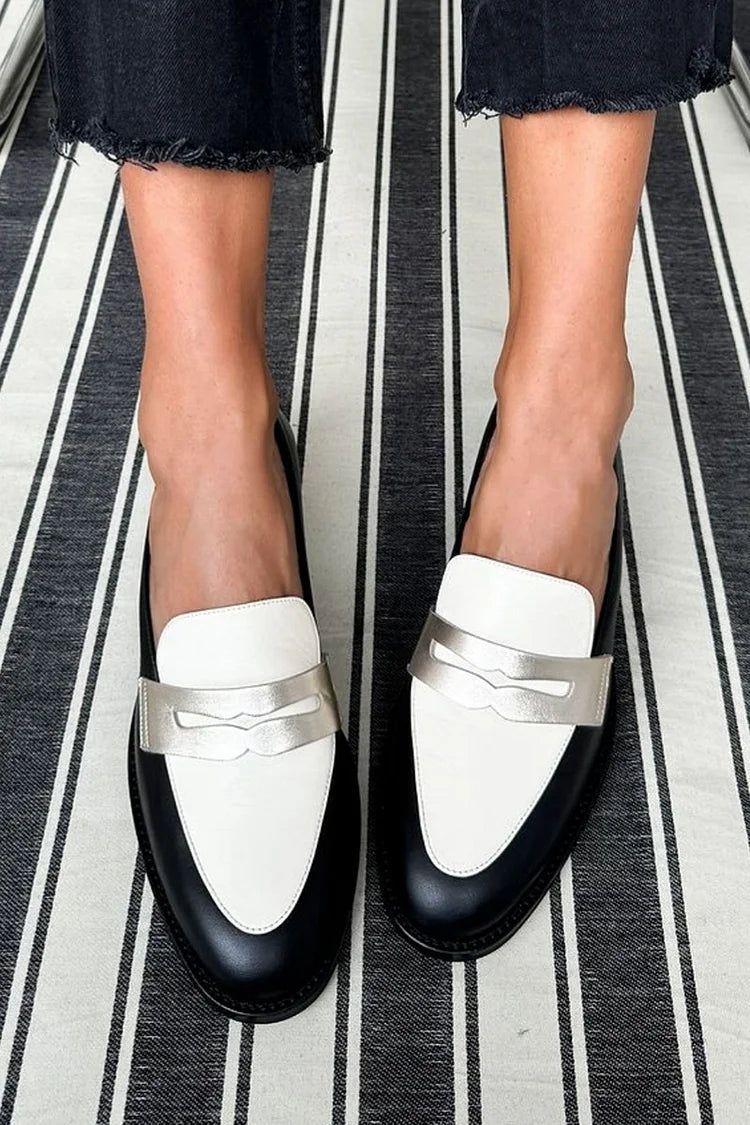 Classic Loafers | Monochrome Design | Versatile Footwear for Any Occasion | Comfortable and Stylish