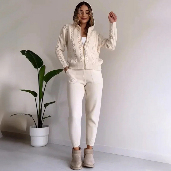 Two-Piece Set | Women's Zipper Top with Hood | Comfortable and Stylish | Perfect for Casual Outings