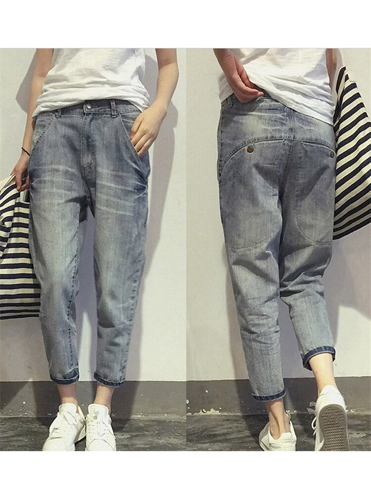 Women's Jeans | Cropped Leg | Faded Look | Casual Denim Style
