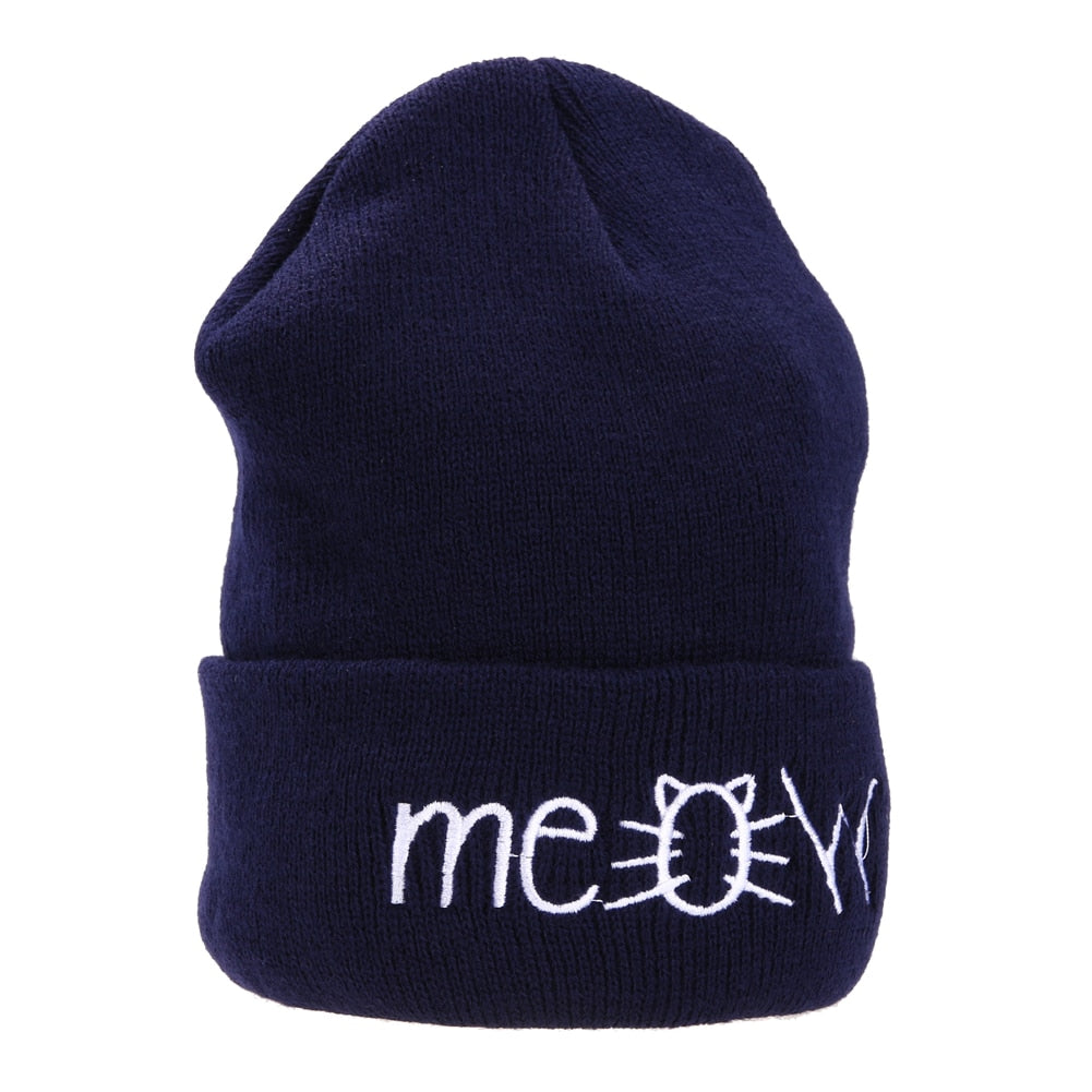Women's knit beanie hat in four colors