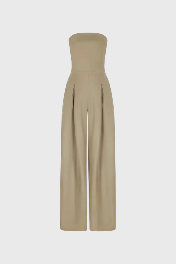 Sleeveless Jumpsuit | Structured Neckline | Flattering Wide-Leg Design | Perfect for Any Occasion