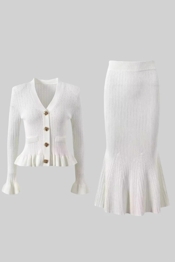Viola Set | Elegant White Design | Perfect for Special Occasions | Comfortable Fabric