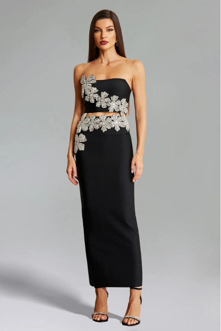 Maxi Crystal Set | Elegant Design | Perfect for Special Occasions | Luxurious Material