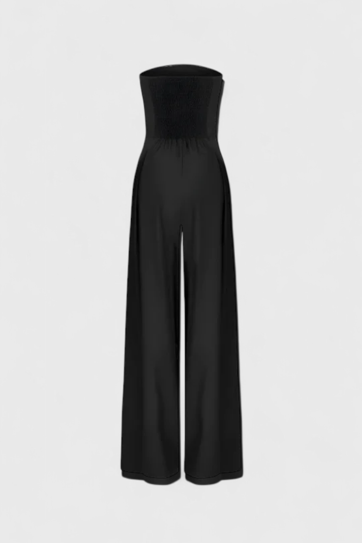Sleeveless Jumpsuit | Structured Neckline | Flattering Wide-Leg Design | Perfect for Any Occasion