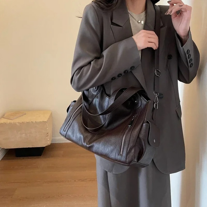 Shoulder Bag | Elegant Design | Perfect for Everyday Use | Versatile and Chic Style
