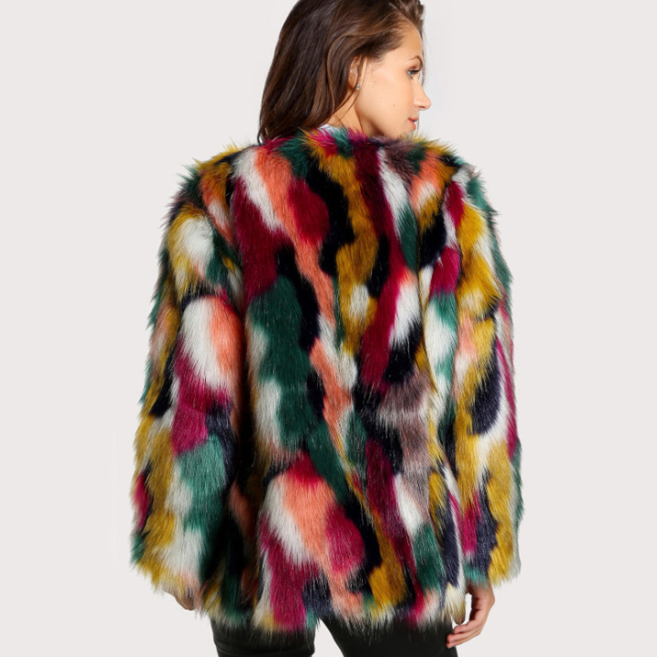 Woman wearing multicolor faux fur coat with long sleeves