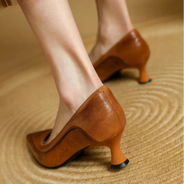 Fiona | Elegant Pumps