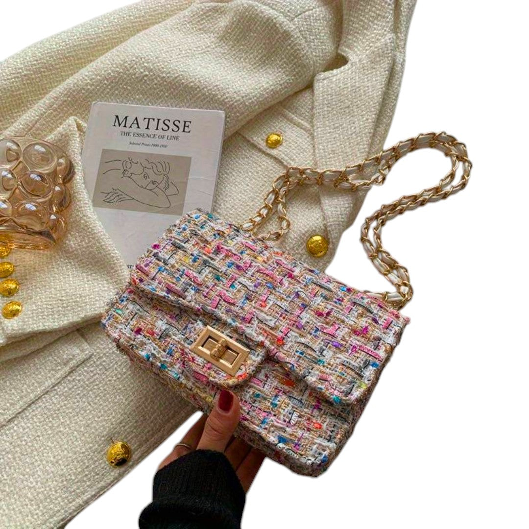 Shoulder Bag | Elegant Design | Perfect for Everyday Use | Chic and Versatile Style