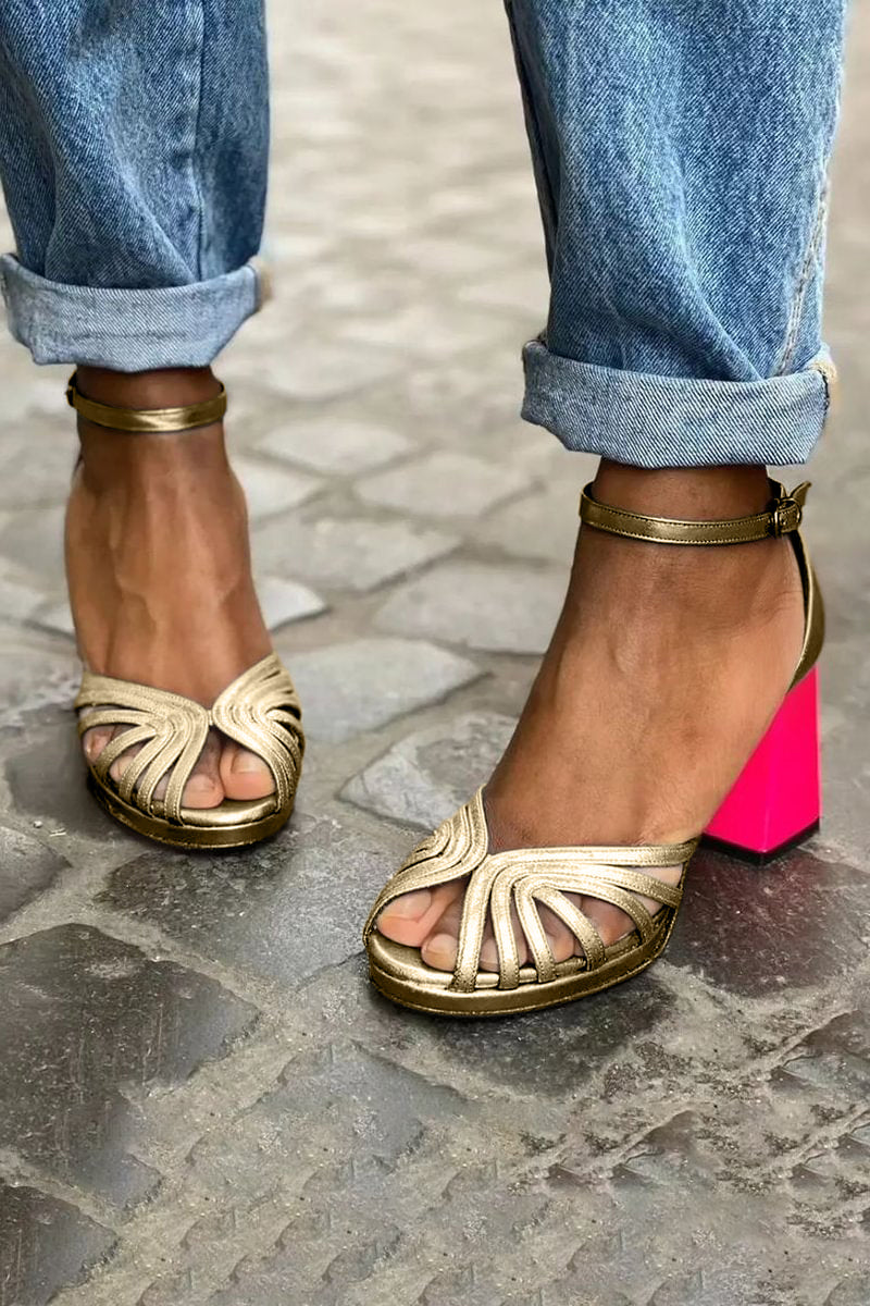 Classic Sandals | Ankle Strap Design | Comfortable Open-Toe Style | Perfect for Casual Outings