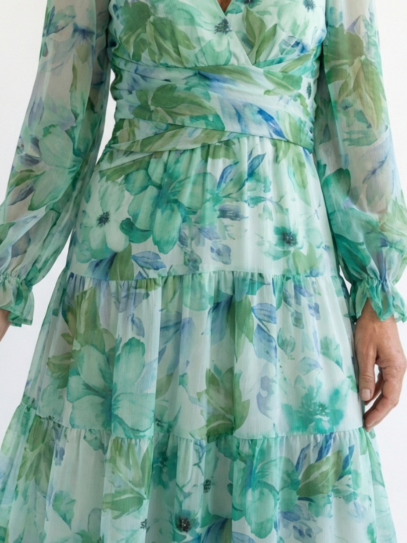 Maxi Dress | Long Sleeve Floral Design | Perfect for Any Occasion | Lightweight and Comfortable Fabric