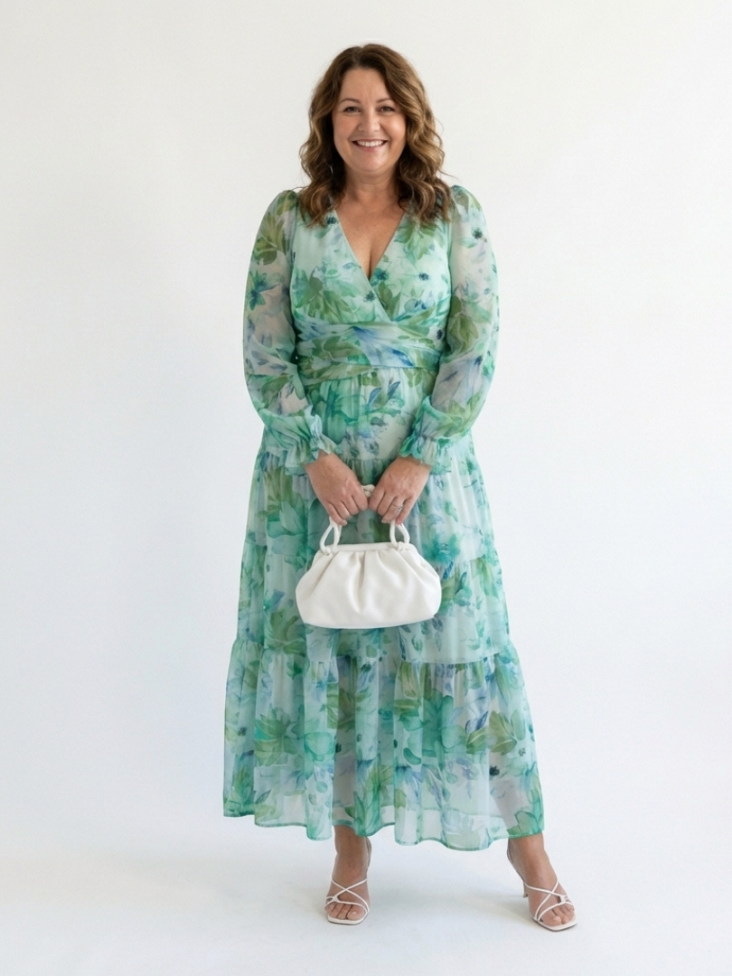Maxi Dress | Long Sleeve Floral Design | Perfect for Any Occasion | Lightweight and Comfortable Fabric