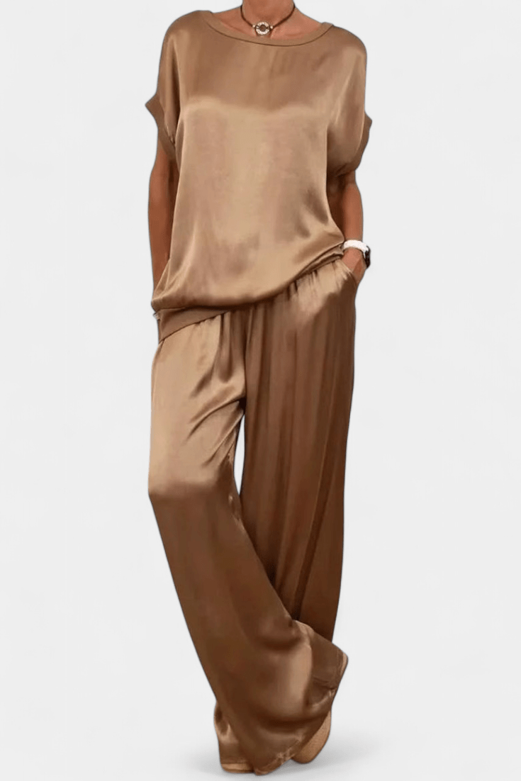 Blasa Set | Elegant Design | Perfect for Any Occasion | Soft, Comfortable Fabric