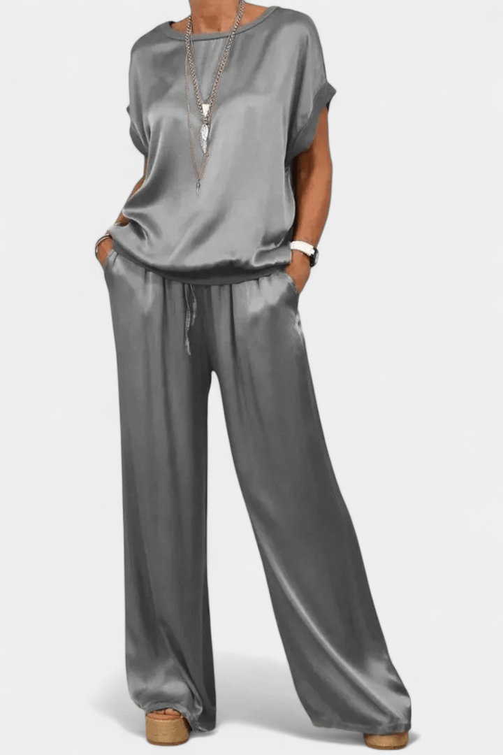 Blasa Set | Elegant Design | Perfect for Any Occasion | Soft, Comfortable Fabric