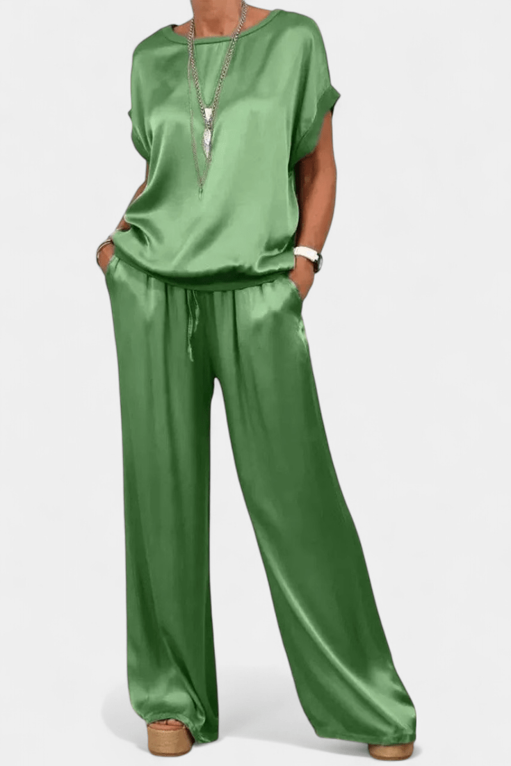 Blasa Set | Elegant Design | Perfect for Any Occasion | Soft, Comfortable Fabric