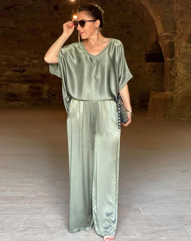 Women's Festive Two-Piece Set | Relaxed Fit