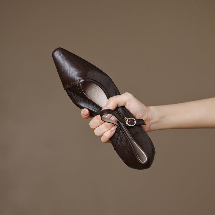 Flat Sandals | Comfortable Everyday Wear | Versatile Design for Any Occasion | Durable and Lightweight Material