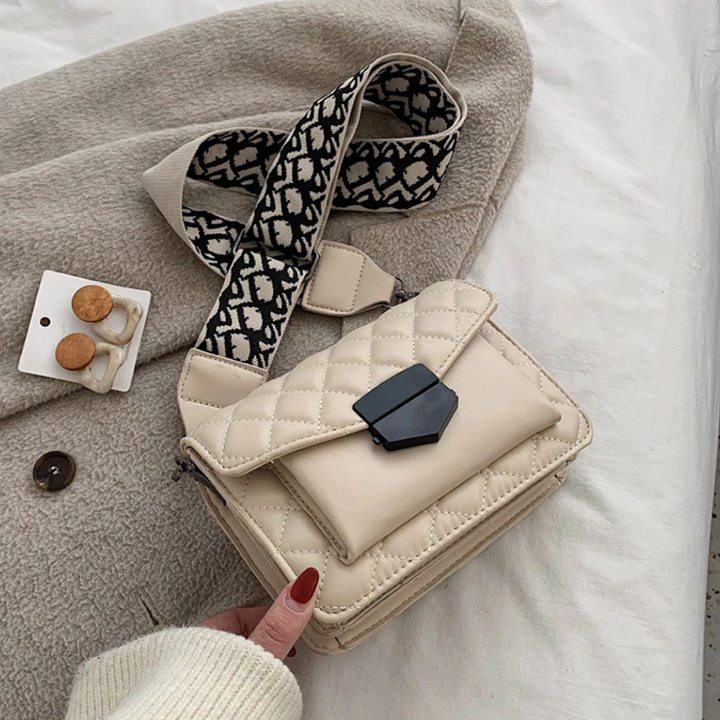 Luxury Shoulder Handbag | Chic Design | Perfect for Everyday Use | Premium Quality Material