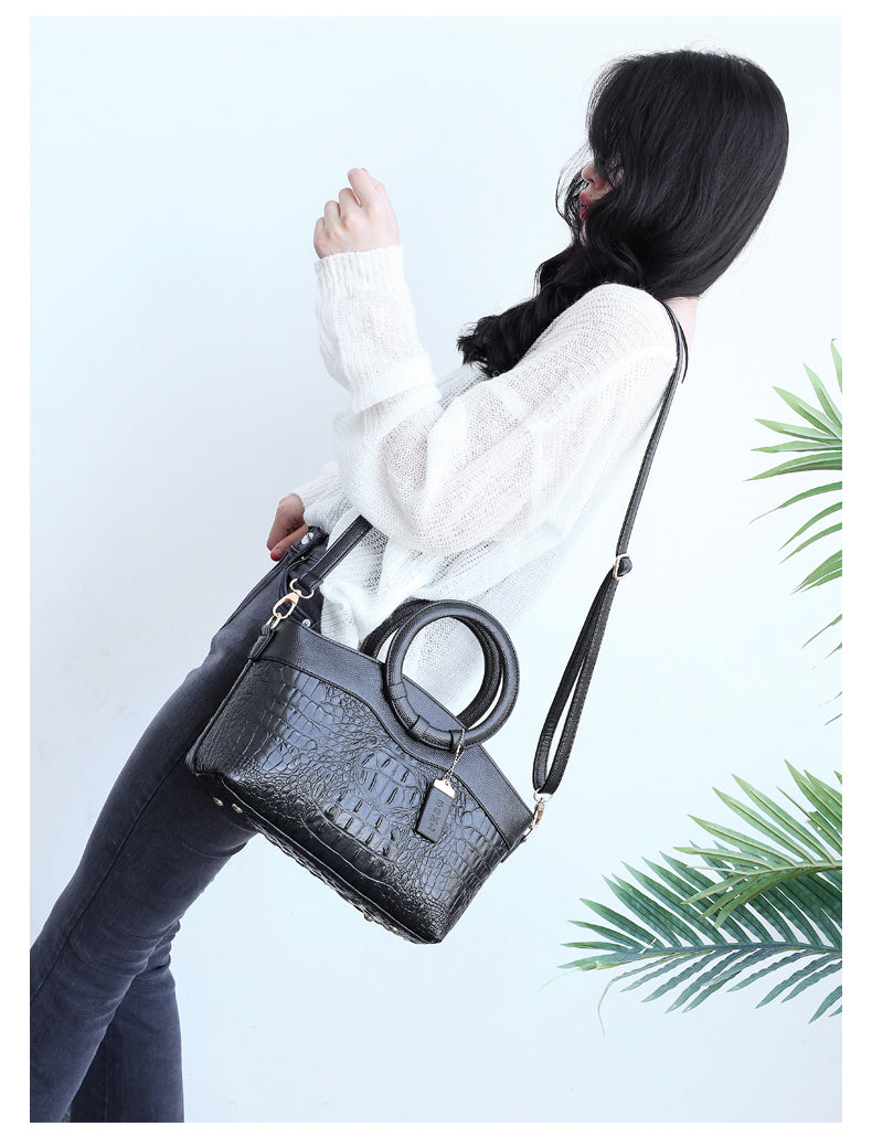 Crocodile Embossed Handbag | Luxurious Design | Perfect for Any Occasion | Durable Faux Leather