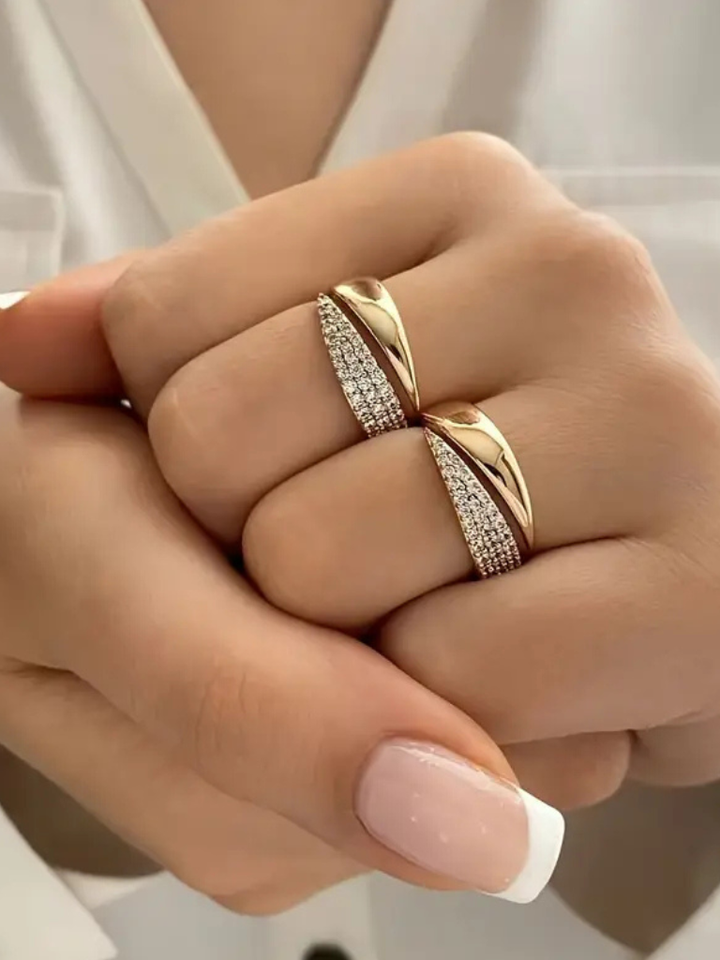 Adjustable Ring | Elegant Design | Perfect for Everyday Wear | Silver Finish