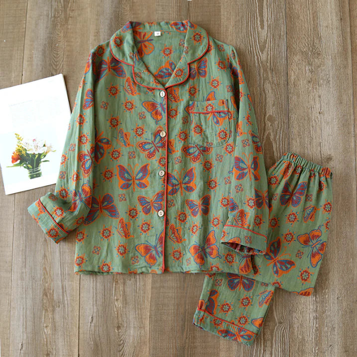 Two-piece floral print pajama set for women | Modern