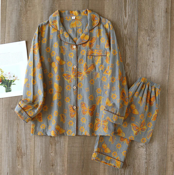 Two-piece floral print pajama set for women | Modern