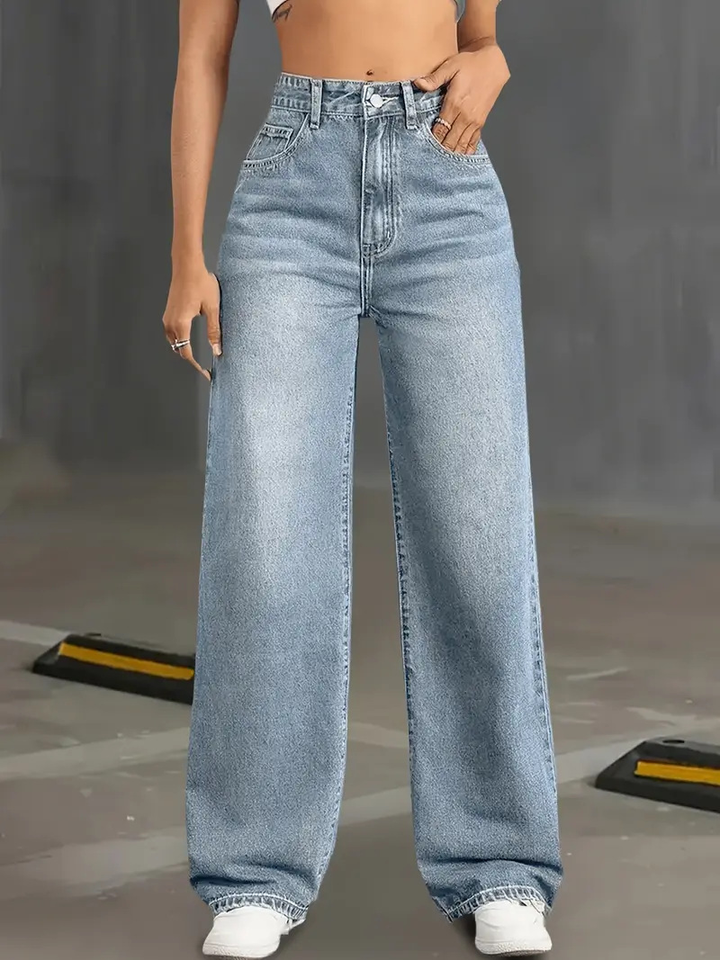 Vintage Mom Jeans | Wide Leg Design | Comfortable Fit | Classic Denim Style