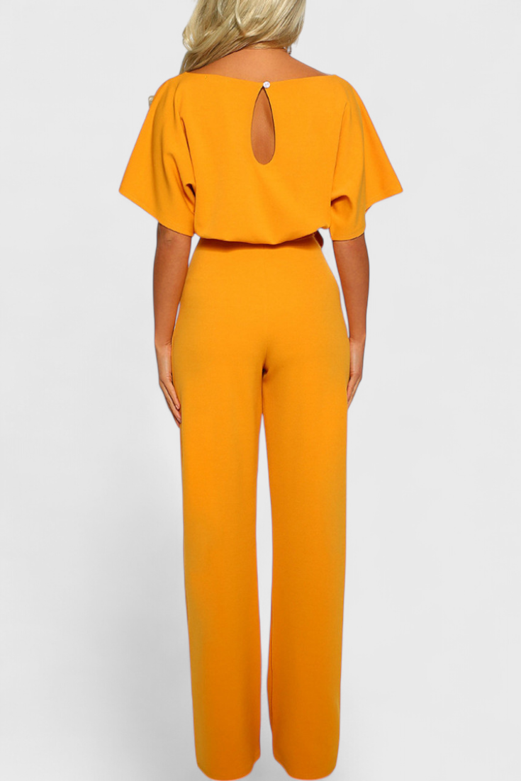 Wide-Cut Fluid Jumpsuit | Elegant Silhouette | Perfect for Any Occasion | Comfortable and Versatile Design