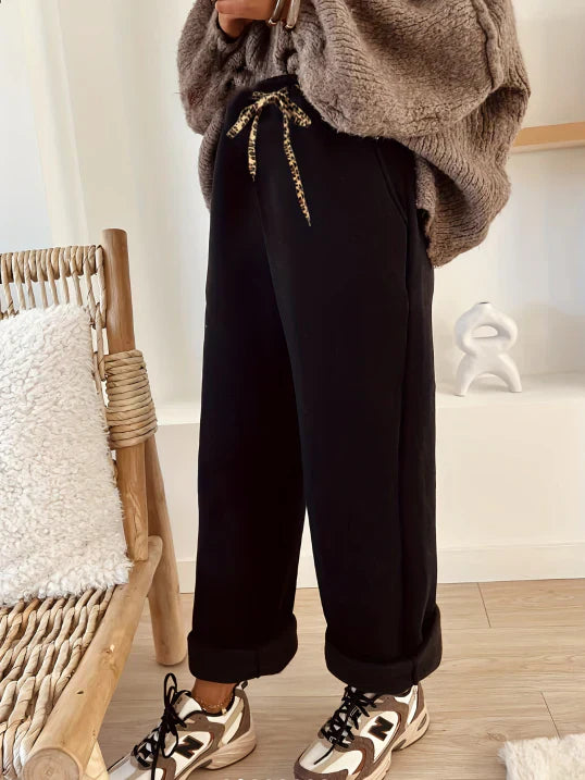 White Casual Pants for Women | Versatile Everyday Wear | Comfortable Fit | Perfect for Any Occasion