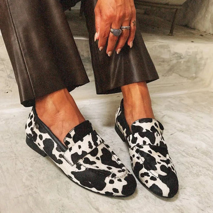 Animal Print Loafers | Elegant Design | Comfortable Fit | Perfect for Casual or Dressy Outfits