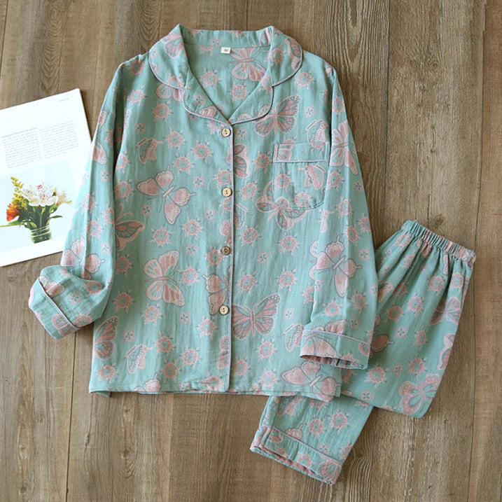 Two-piece floral print pajama set for women | Modern