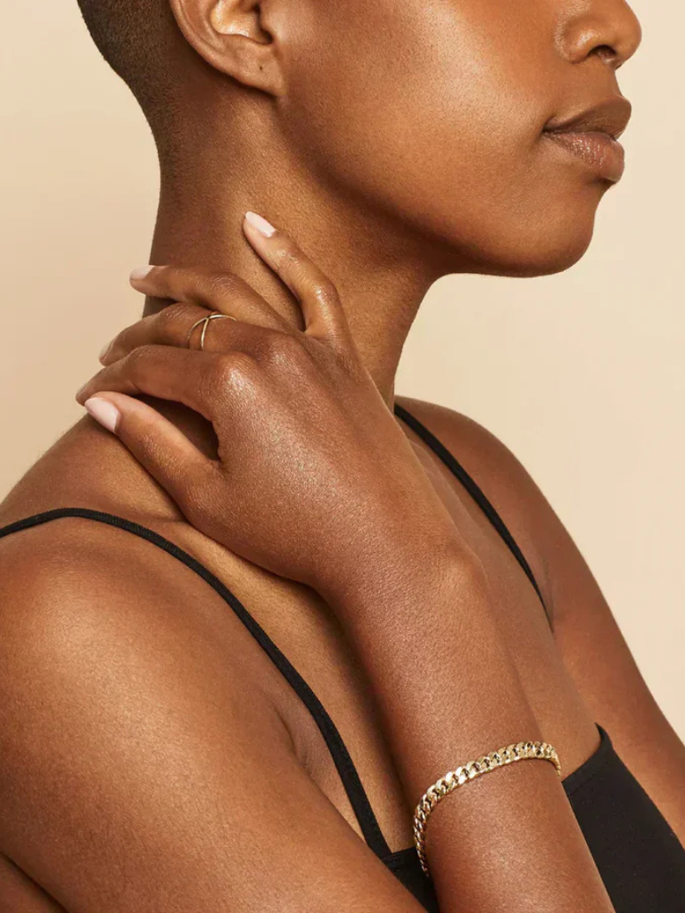 Gold Link Bracelet | Elegant Design | Perfect for Everyday Wear | Classic Jewelry Accessory