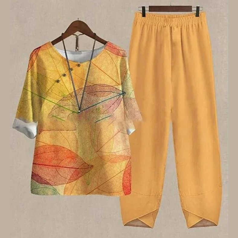 Two-Piece Summer Set for Women | Comfortable Loose Fit | Perfect for Warm Weather | Lightweight Fabric