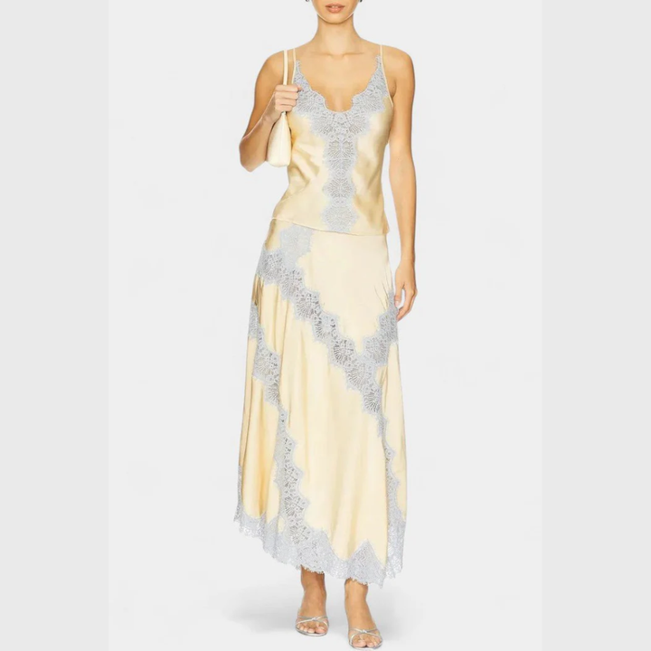 Mirren Set | Elegant Design | Perfect for Any Occasion | Soft Cotton Blend