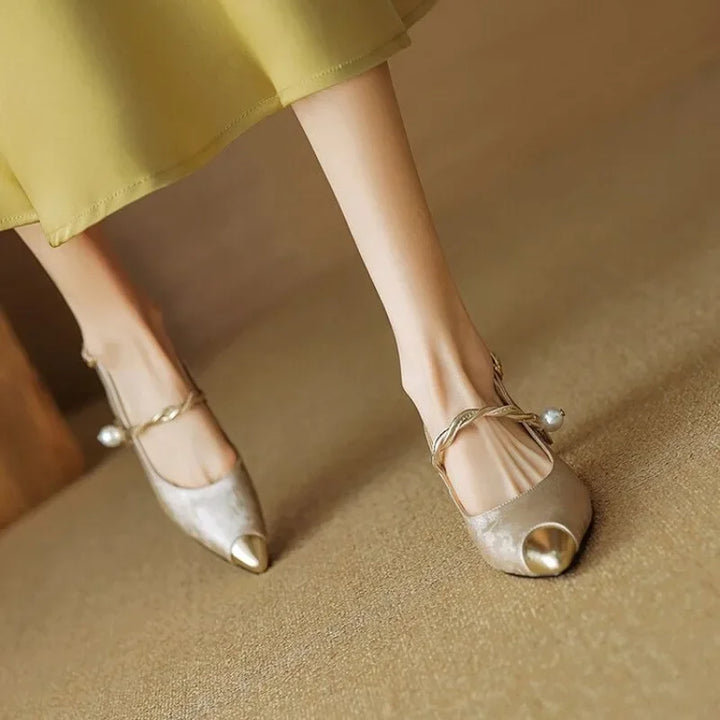 Elegant Pumps | Chic Design | Comfortable Fit | Classic Style
