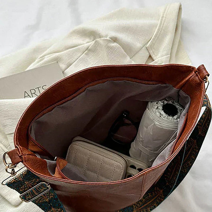 Classic Shoulder Bag | Adjustable Strap for Versatility | Chic Everyday Accessory | Durable Material
