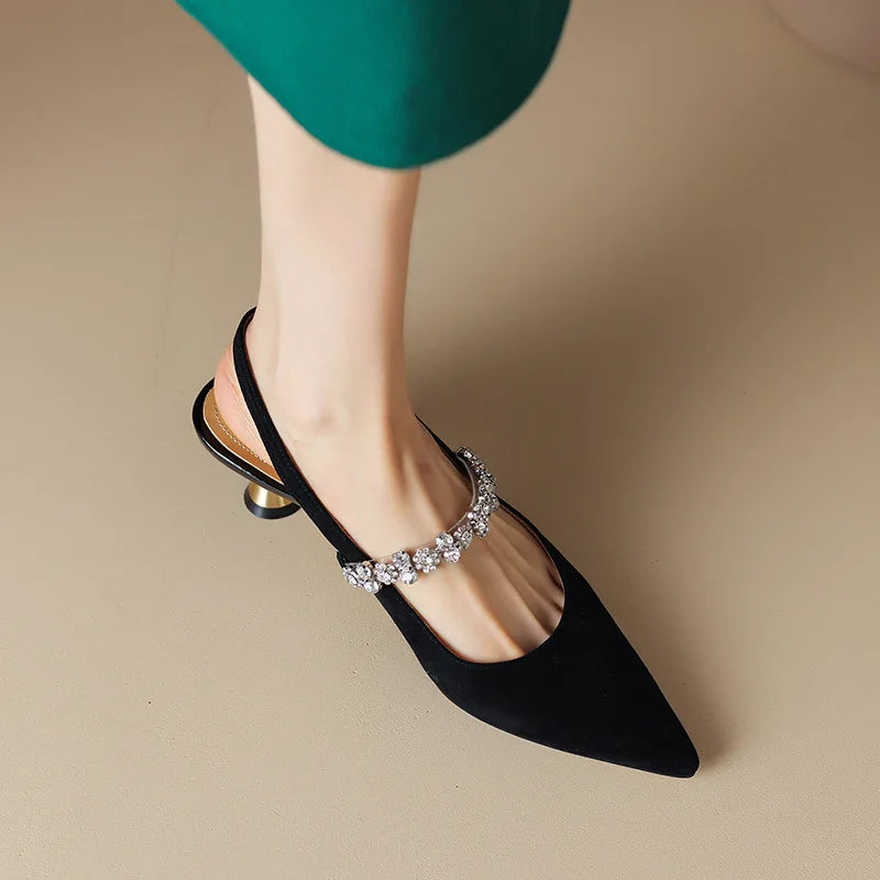 Pumps | Elegant Design | Perfect for Formal Occasions | Classic and Comfortable Style