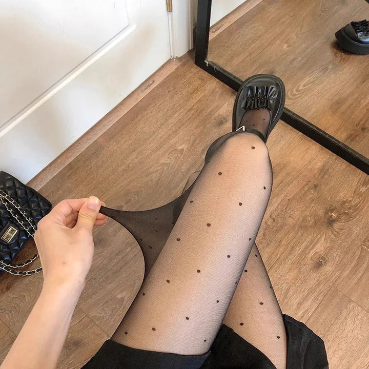 Stylish women's tights in heart and dot style