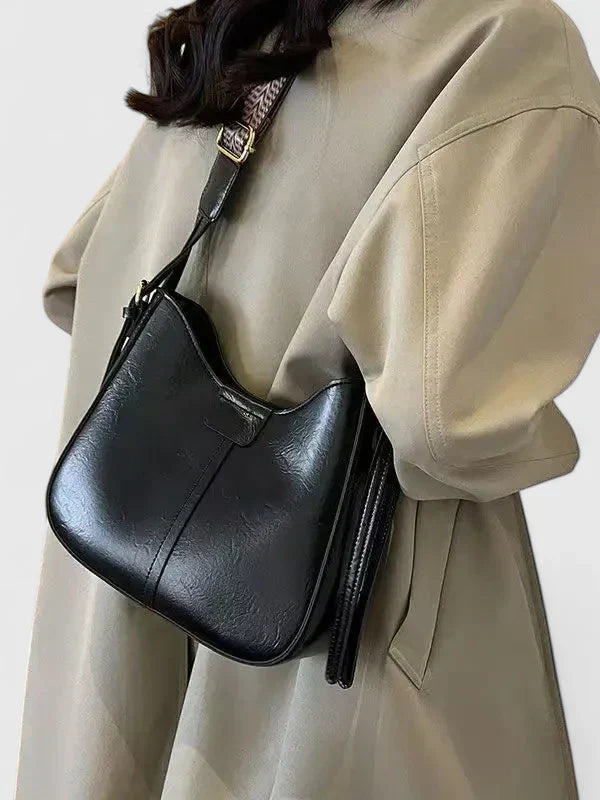 Shoulder Bag | Elegant Design | Perfect for Everyday Use | Versatile Style
