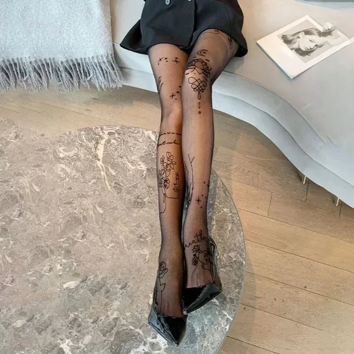 Fashionable women's tights | with graphic pattern