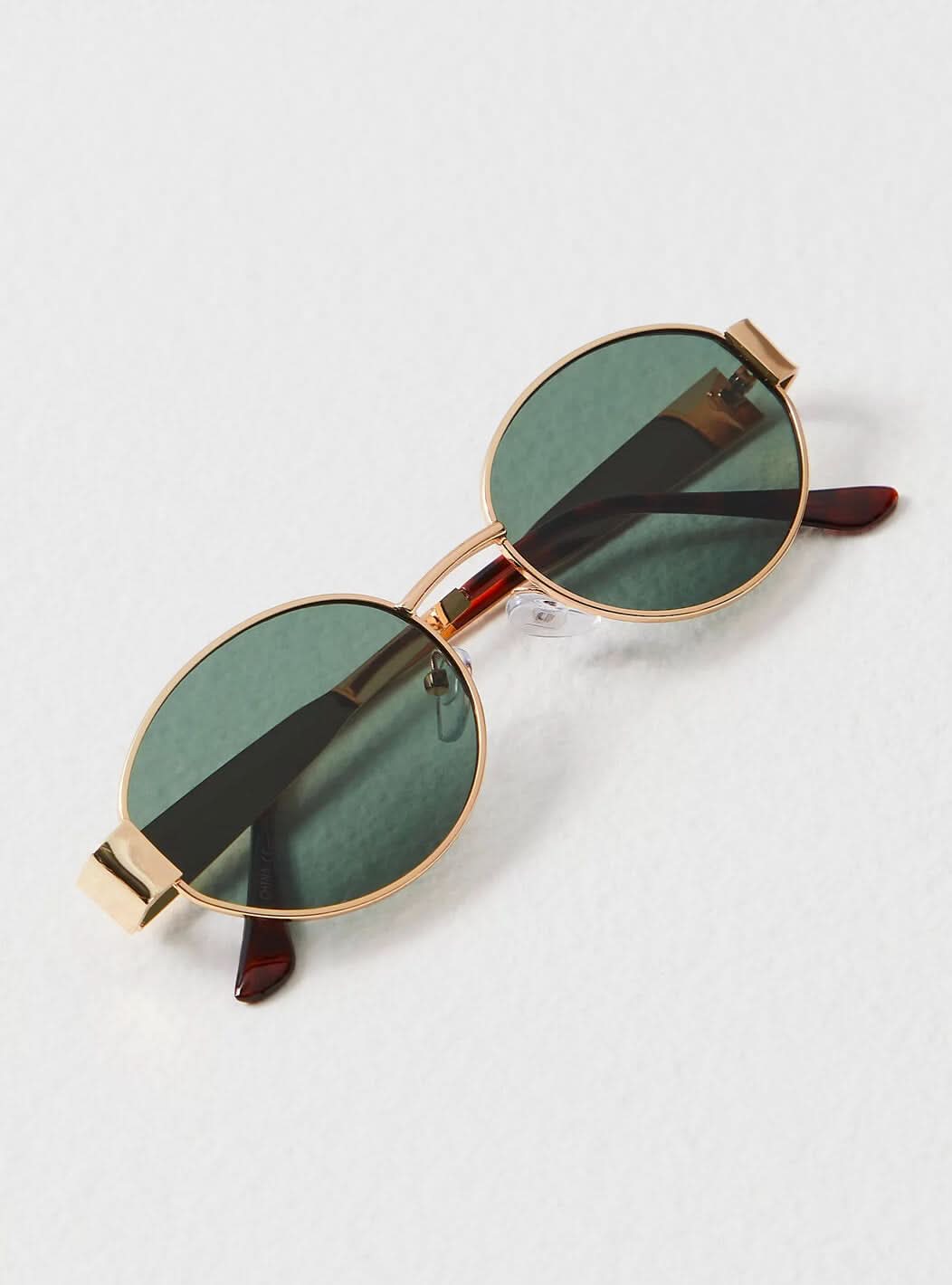 Sunglasses | UV Protection | Sleek Design for All Occasions | Lightweight Frame