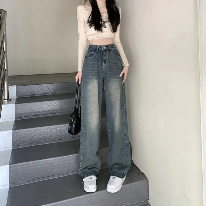 Classic baggy jeans for women | Wide leg