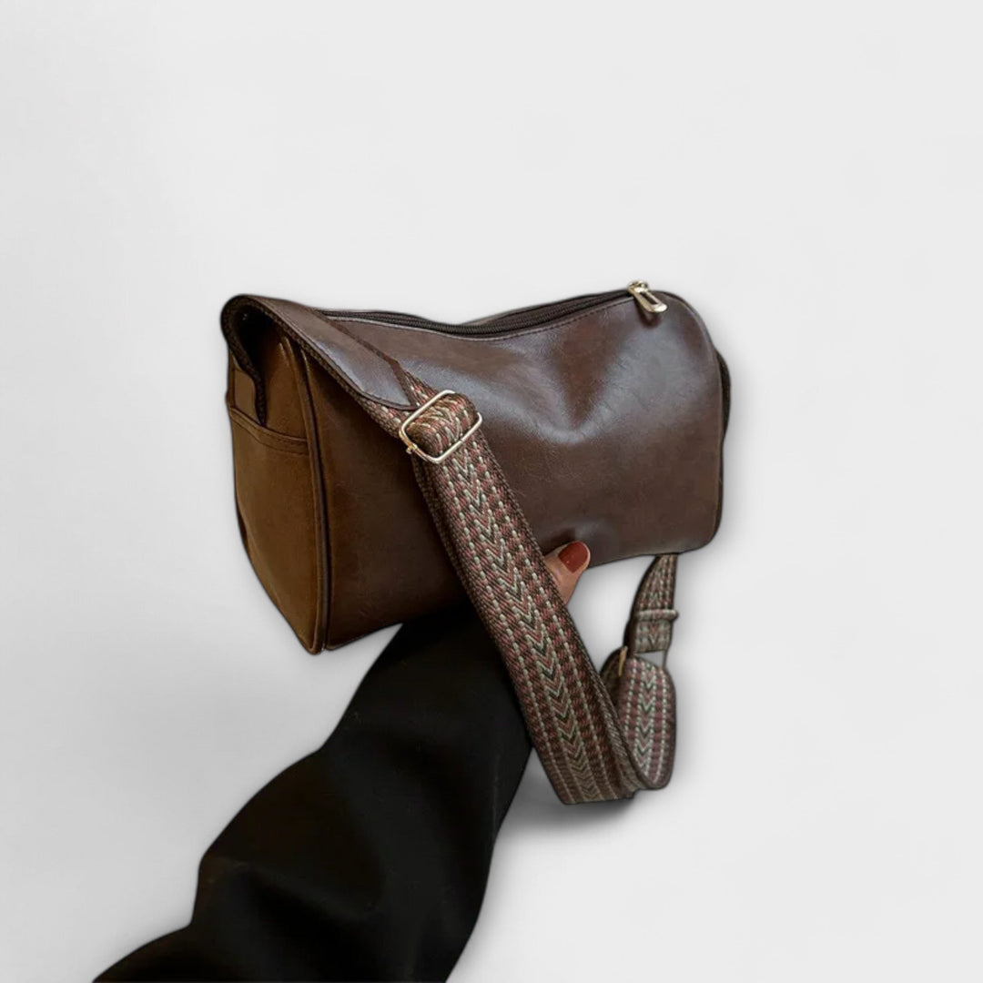 Vintage Crossbody Bag | Chic Design | Perfect for Everyday Use | Durable Fabric