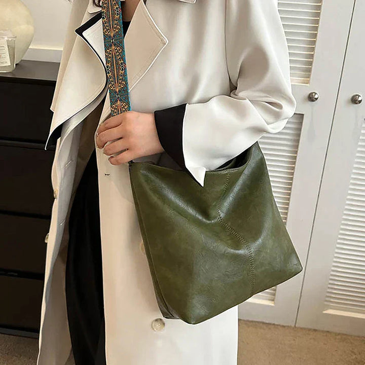 Classic Shoulder Bag | Adjustable Strap for Versatility | Chic Everyday Accessory | Durable Material