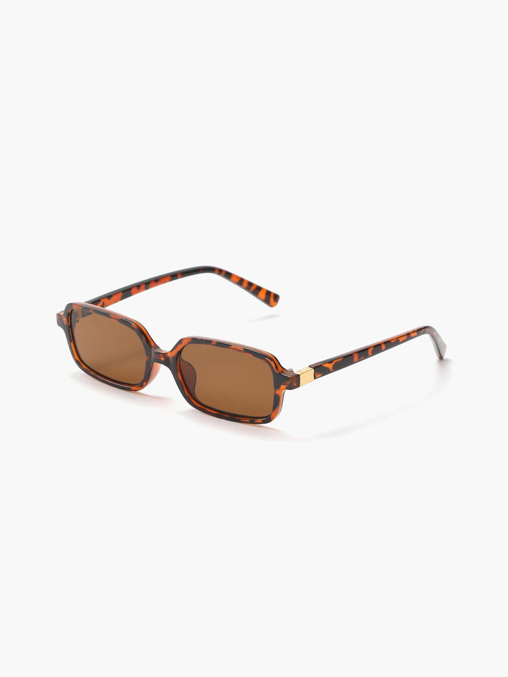 Sunglasses | Glamorous Design | UV Protection | Fashionable Oversized Style
