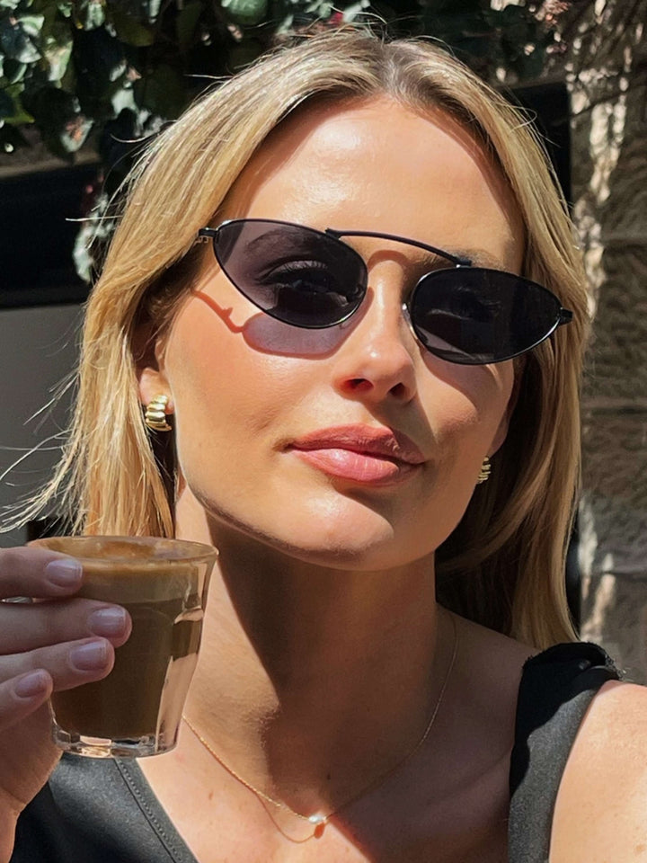 Sunglasses | Luxe Design | UV Protection | Fashionable Oversized Style