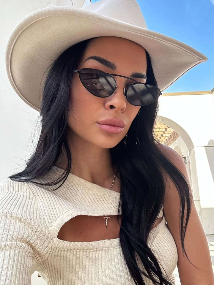 Sunglasses | Luxe Design | UV Protection | Fashionable Oversized Style